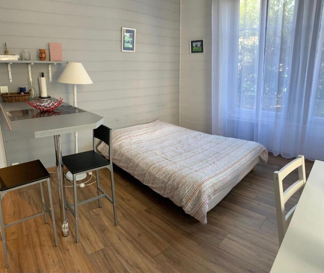 Le Coeur, Studio Central Refait A Neuf, Au Calme Μπεζανσόν Εξωτερικό φωτογραφία